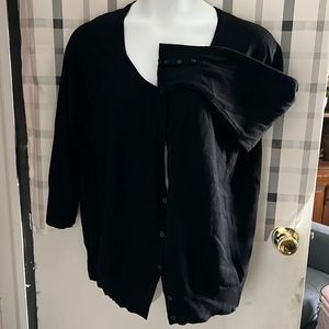 Light weight sweater cardigan